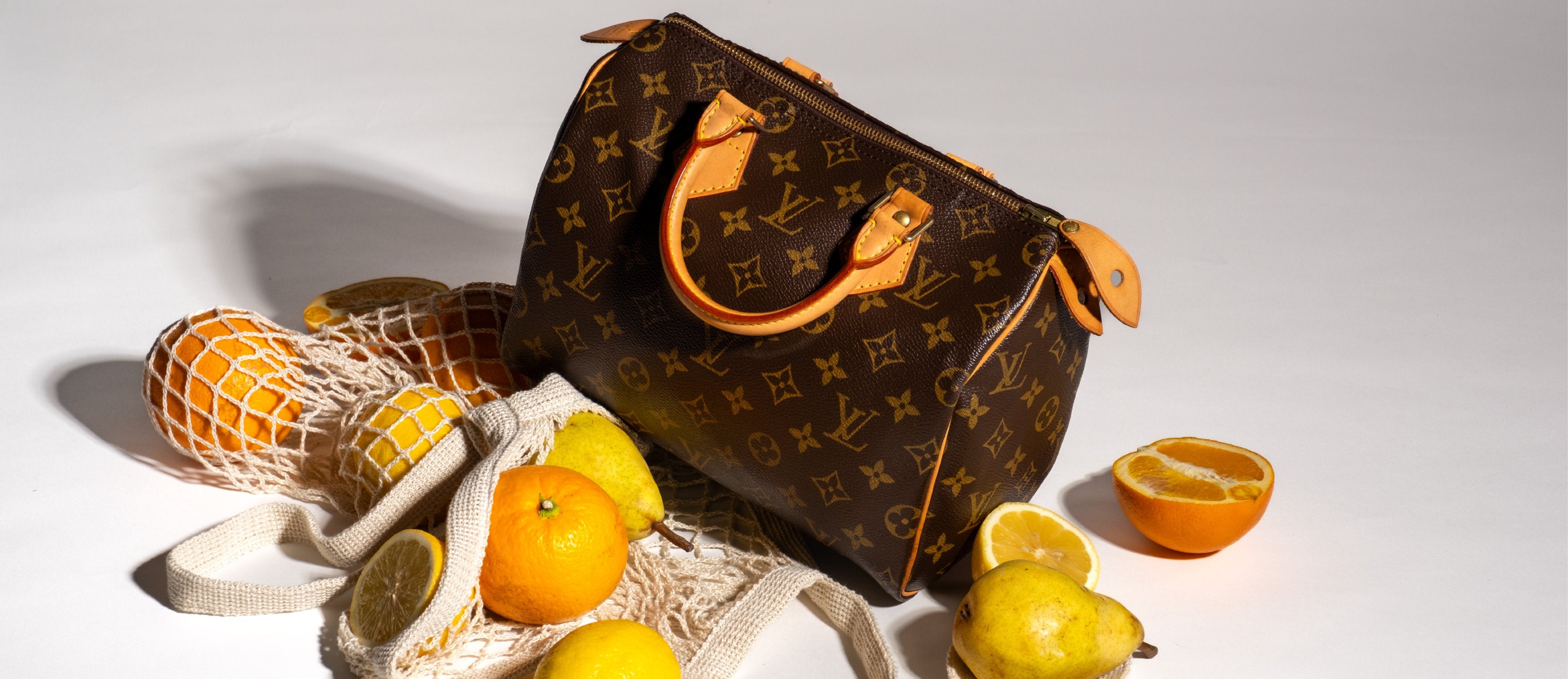 Louis Vuitton - Authenticated Handbag - Patent Leather Beige Plain for Women, Very Good Condition
