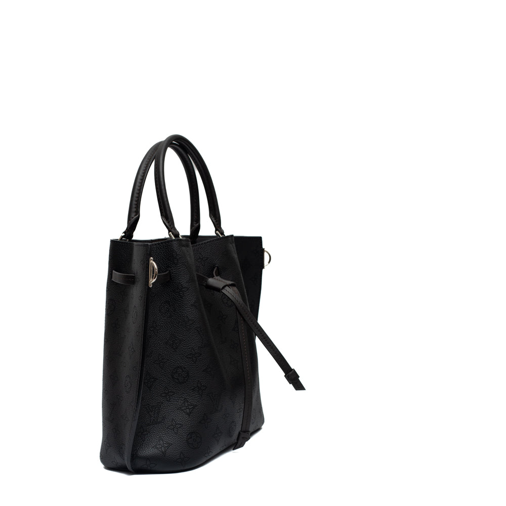 Mahina Girolata bag in black leather Louis Vuitton - Second Hand / Used –  Vintega
