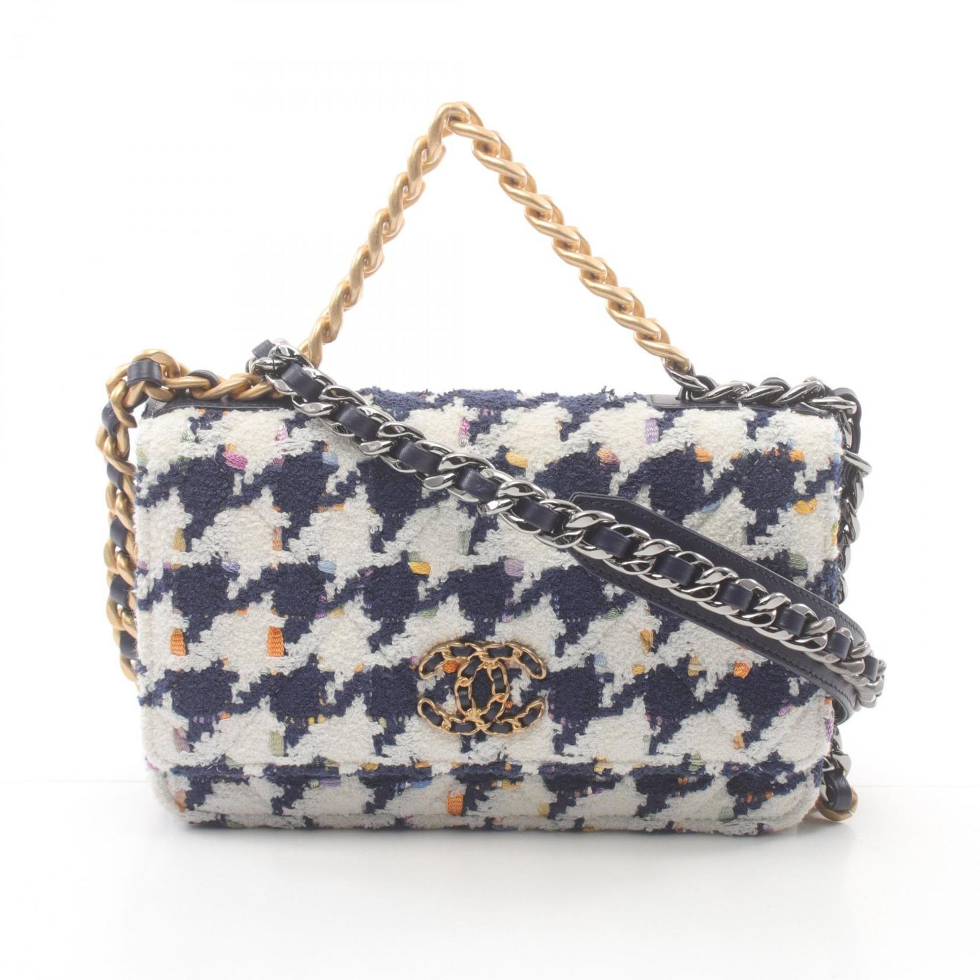 Sac Chanel 19 en tissu multicolore Chanel Seconde Main Occasion Vintega