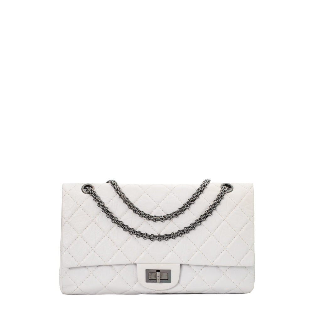 Chanel 2.55 Maxi Vintage bag in white leather - Second Hand / Used