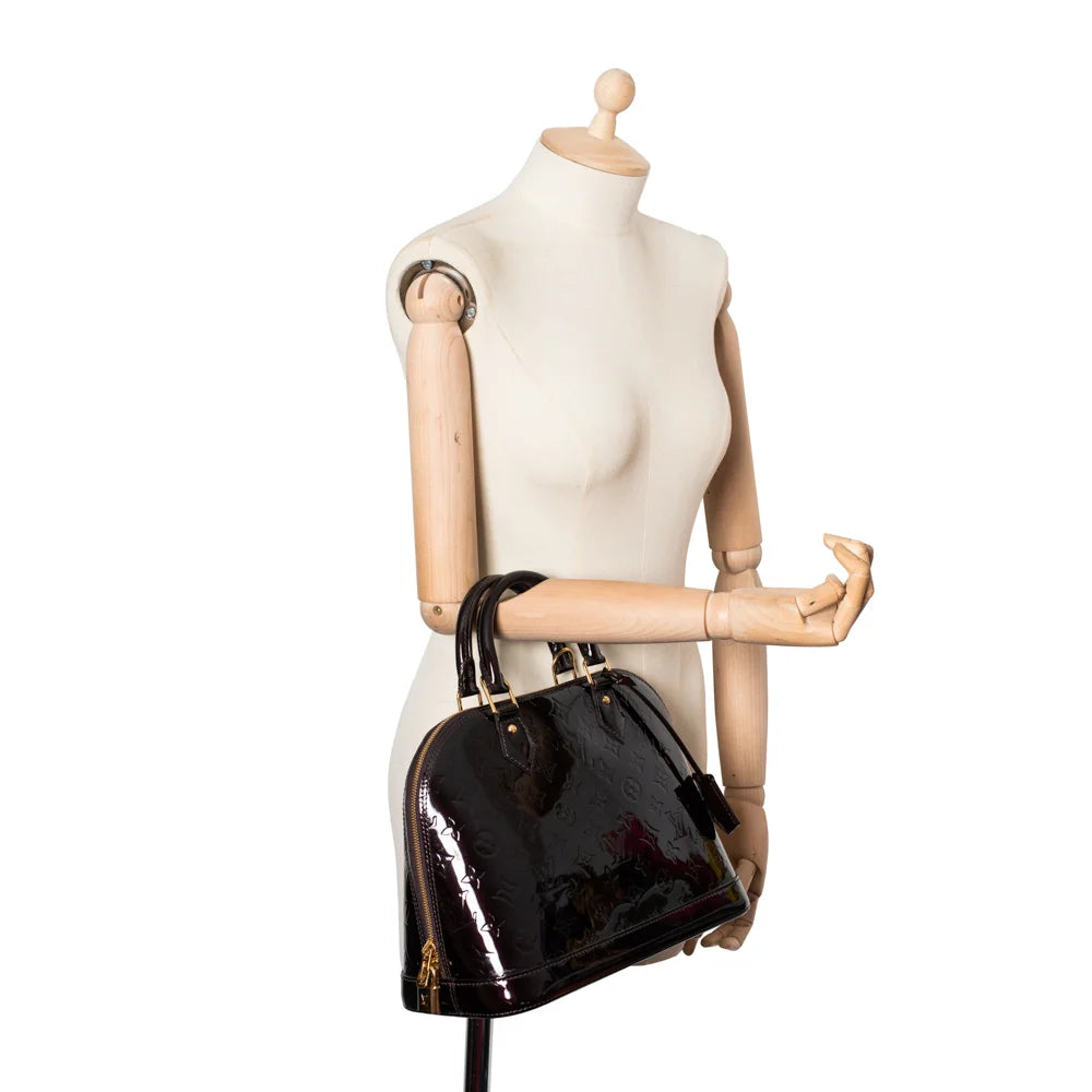 Alma pm hotsell patent leather