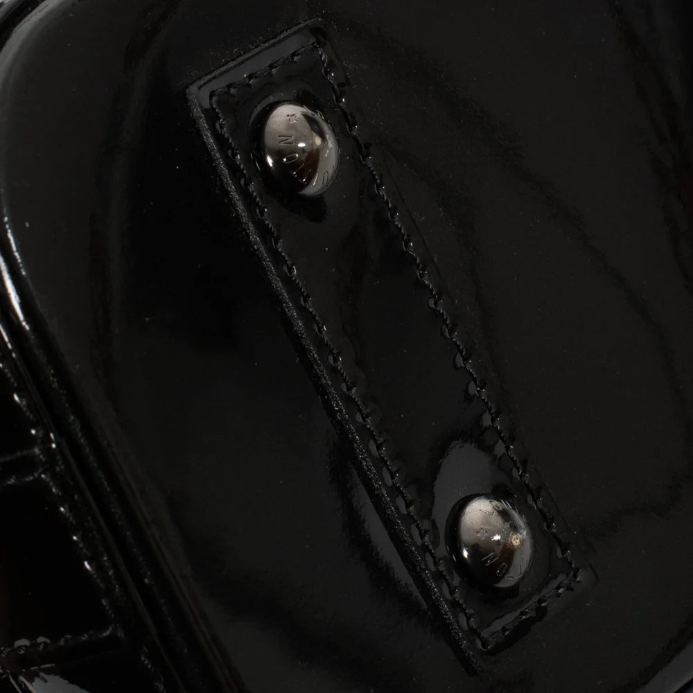 Alma BB bag in black patent leather Louis Vuitton Second Hand