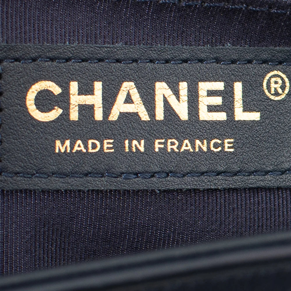 Chanel boy bag made in france hotsell