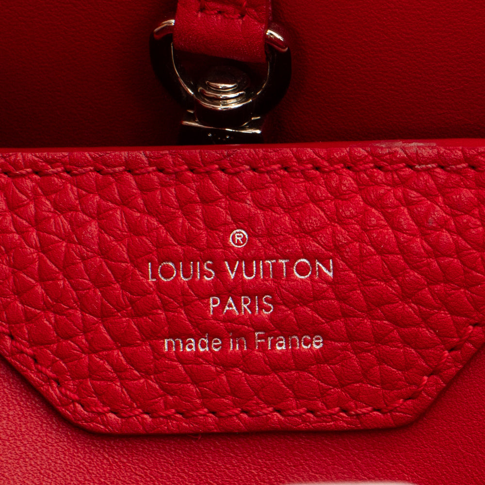 Capucines en cuir sac à main Louis Vuitton Rouge en Cuir - 35299502