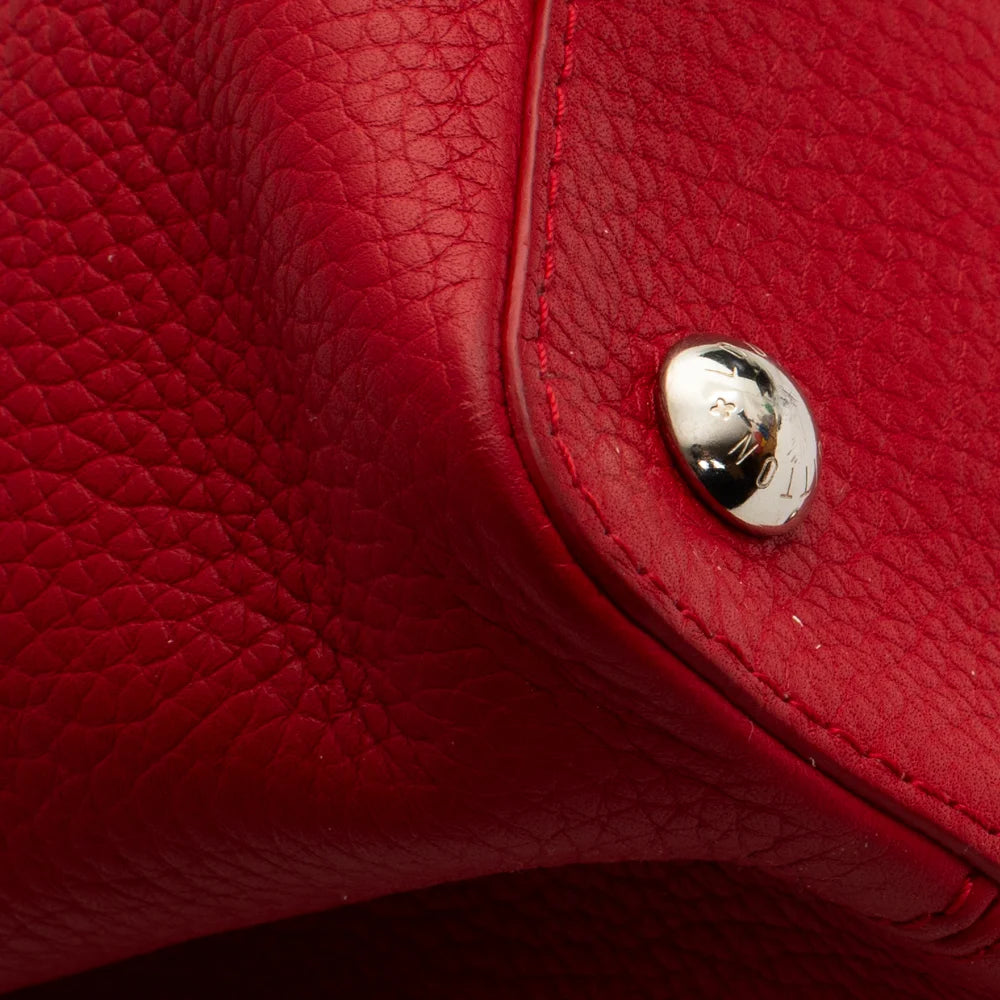 Sacoche louis vuitton rouge hot sale