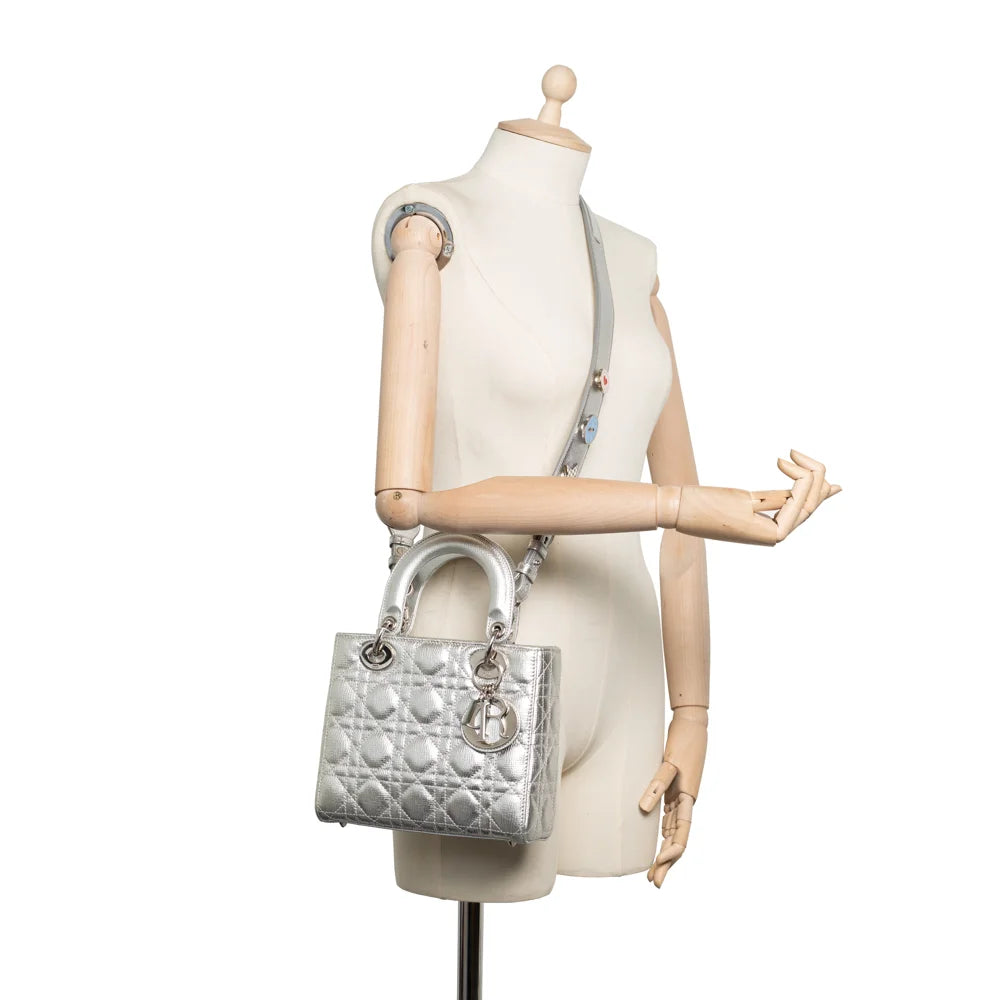 Lady Dior Small bag in silver leather Dior Second Hand Used Vintega
