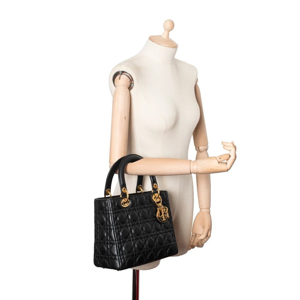 Lady dior 2025 medium lambskin