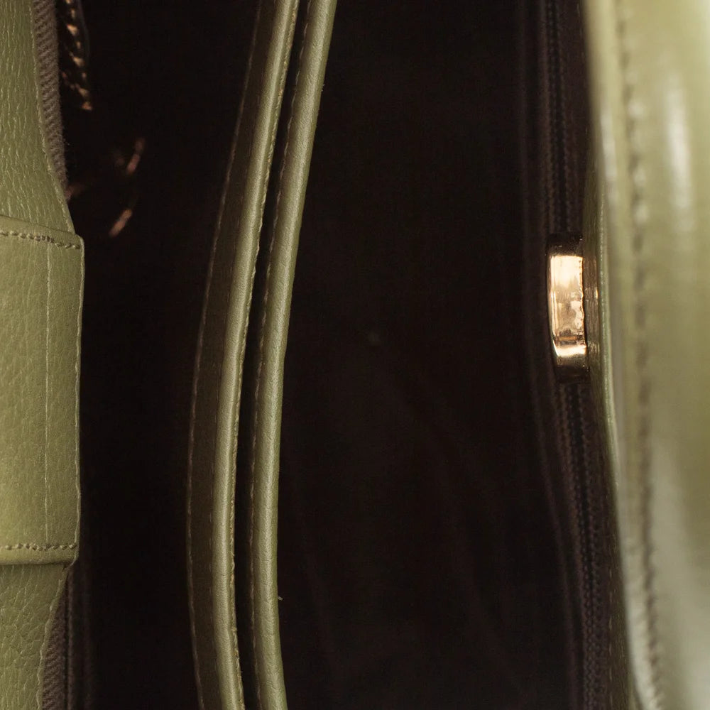 Sac N o Executive en cuir vert Chanel Seconde Main Occasion