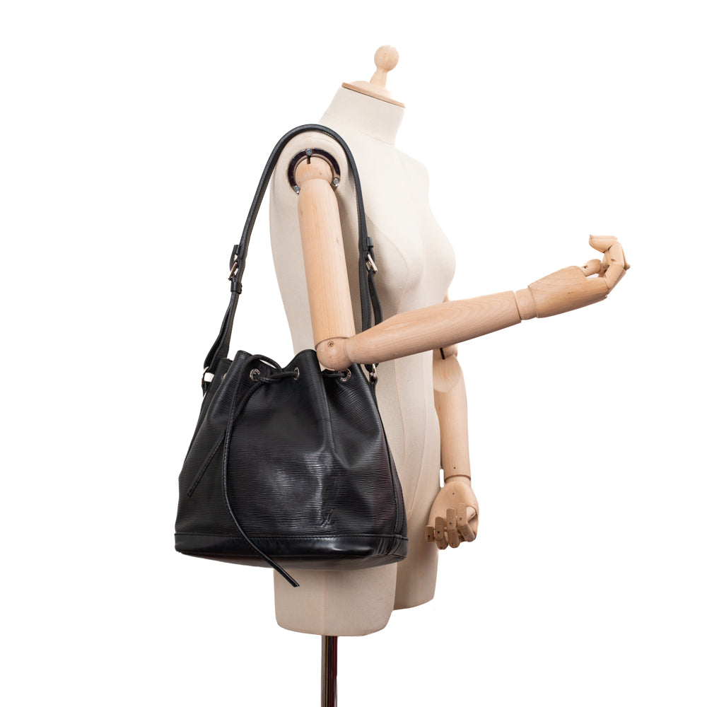 Louis Vuitton Black Epi Leather Noe Drawstring Bucket Large Bag (AR0925)