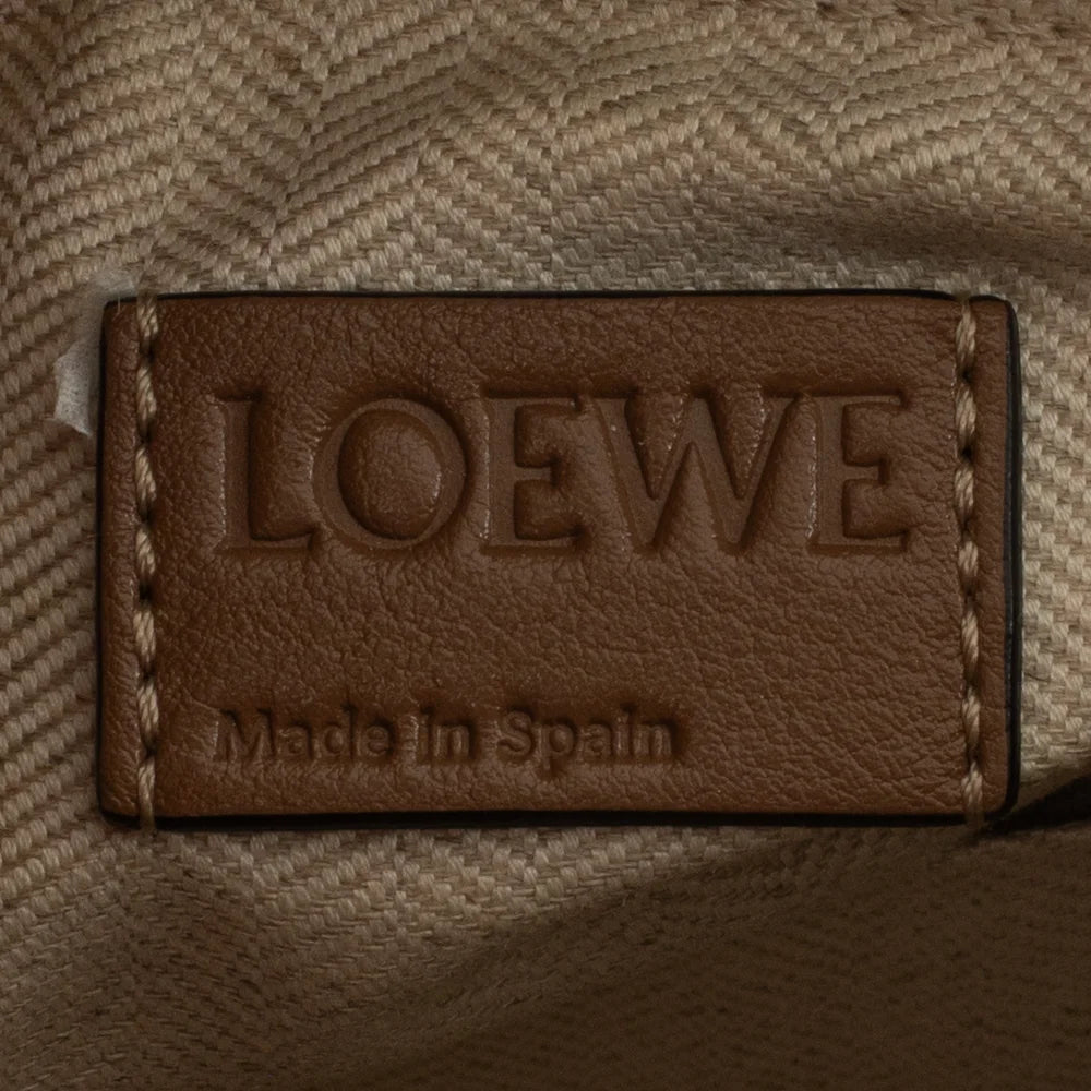 Loewe puzzle hot sale spain price
