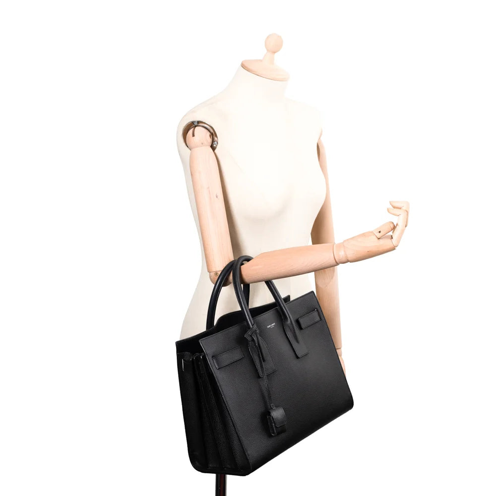 Ysl sac de jour 2025 grained leather