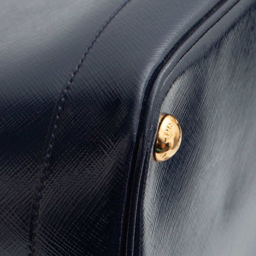 Promenade bag in blue patent leather Prada - Second Hand / Used