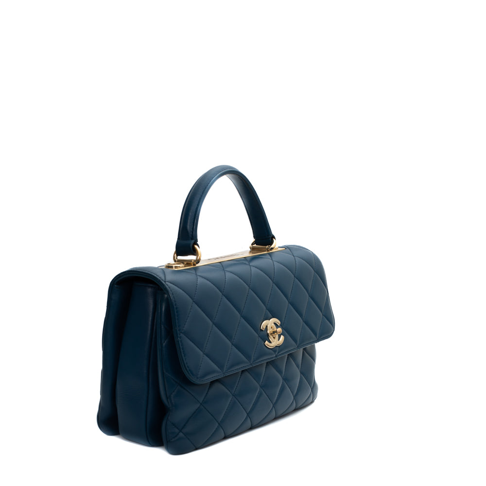 Chanel Trendy CC bag in blue leather - Second Hand / Used – Vintega