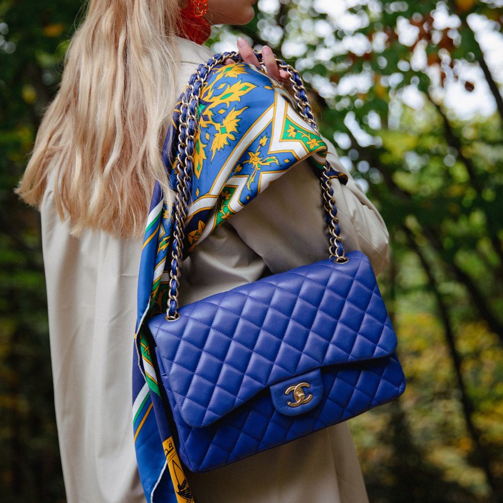 Timeless Jumbo bag in blue leather