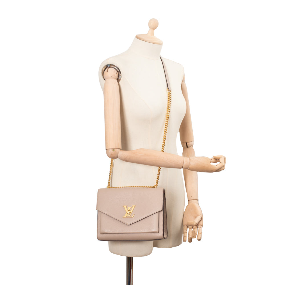 Mylockme BB bag in beige leather Louis Vuitton - Second Hand / Used –  Vintega