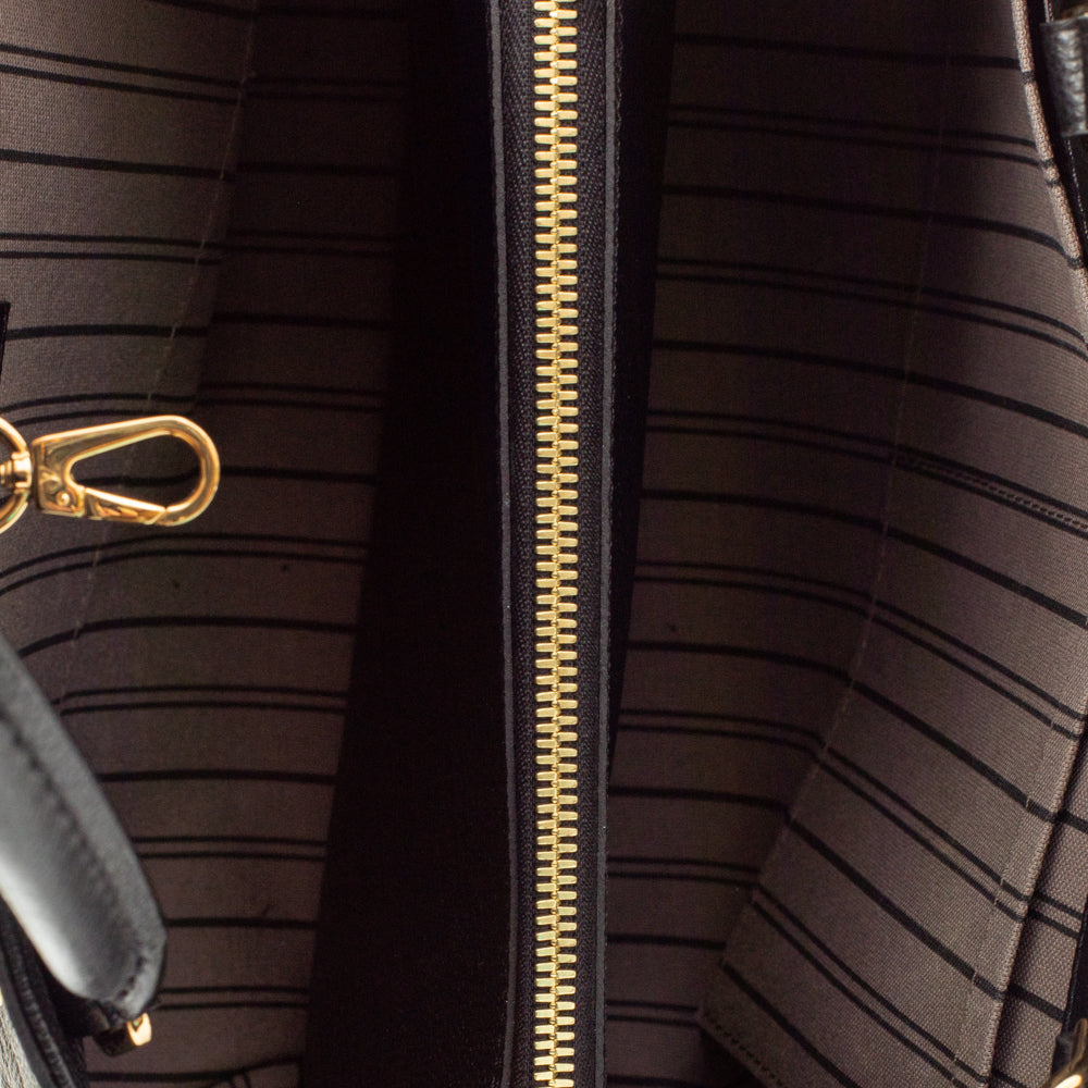 Montaigne vintage leather handbag Louis Vuitton Black in Leather - 31416797