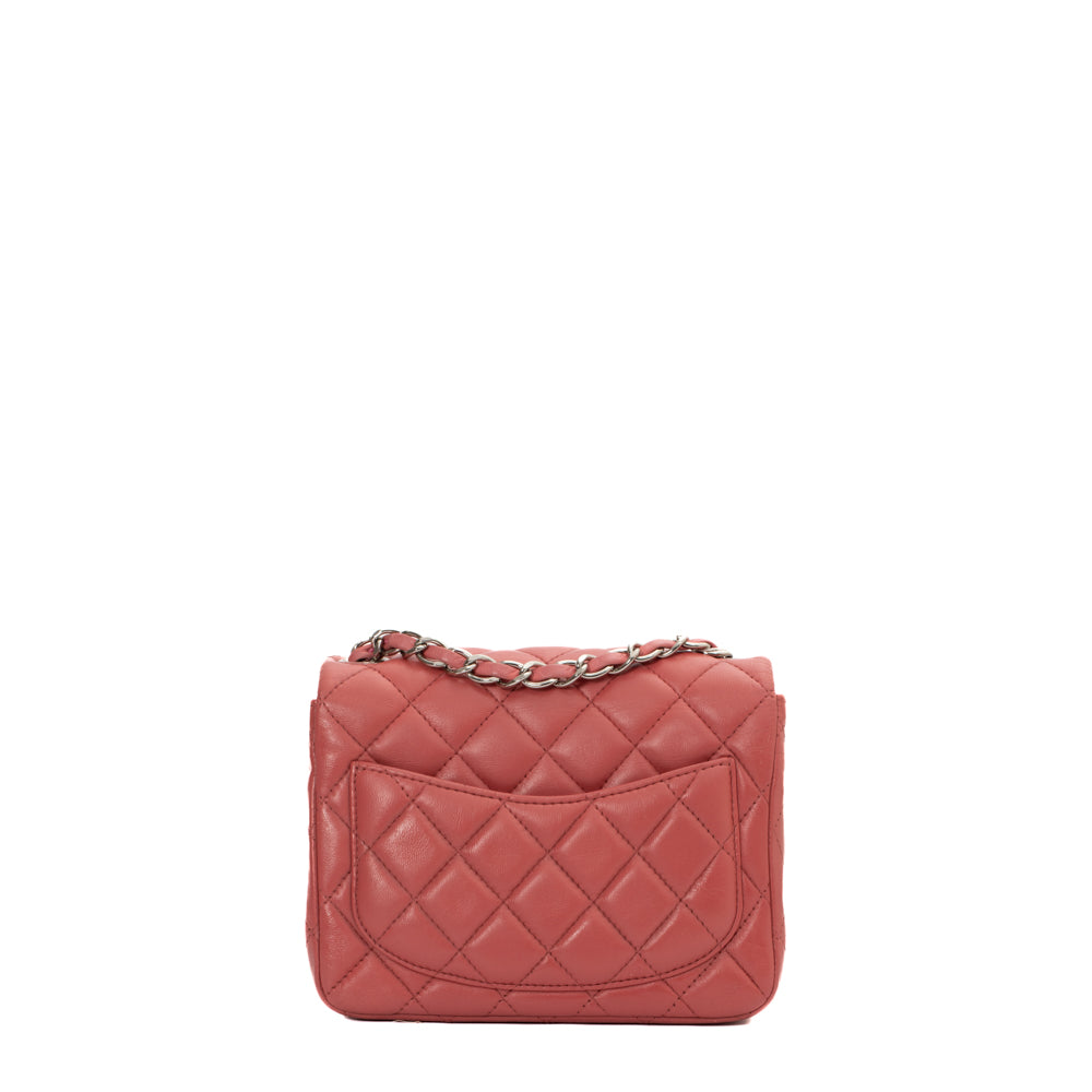 Timeless Mini Square bag in pink leather Chanel - Second Hand